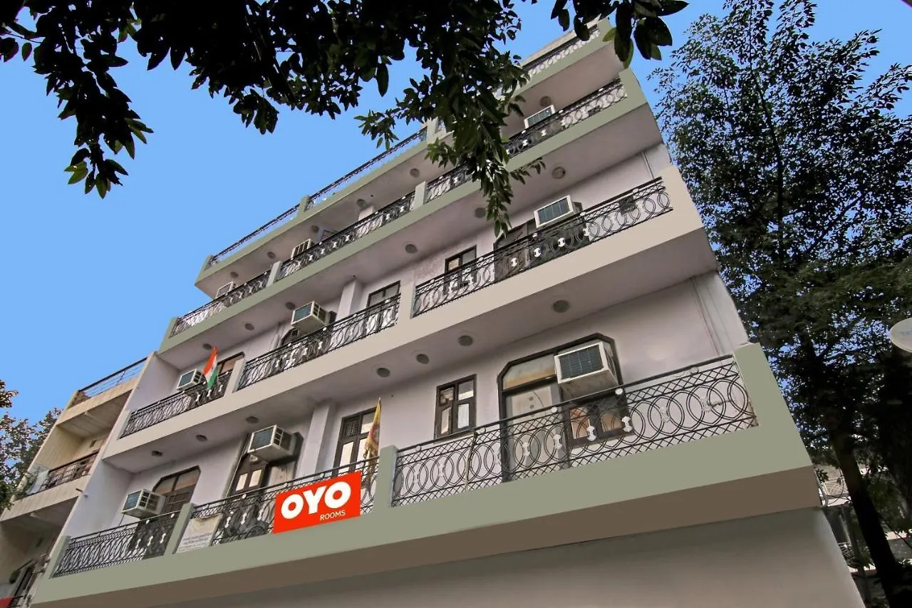 Flagship Hotel Decent Stay Near Pvr Vikaspuri Delhi Nuova Delhi
