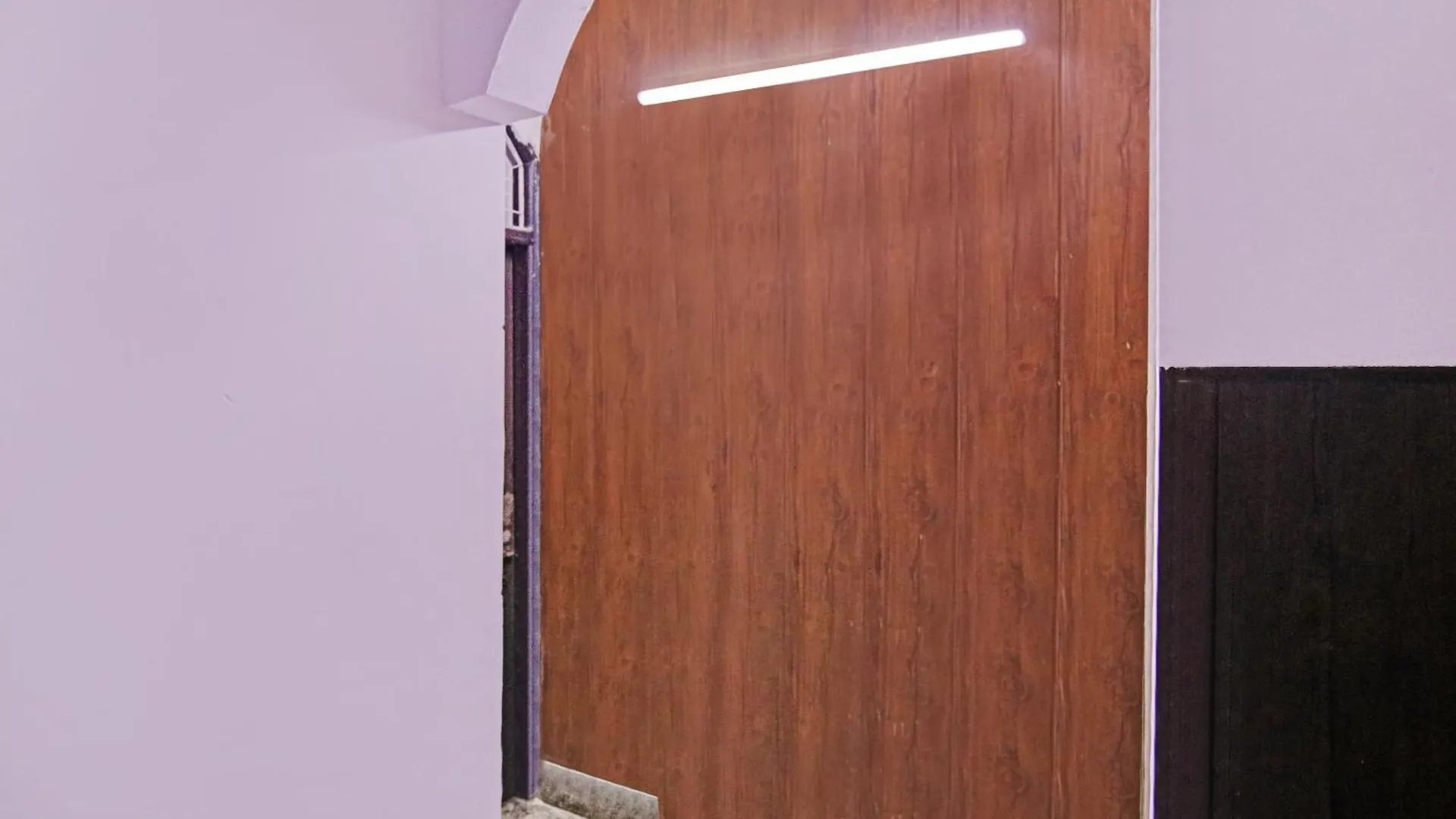 Flagship Hotel Decent Stay Near Pvr Vikaspuri Delhi Nuova Delhi